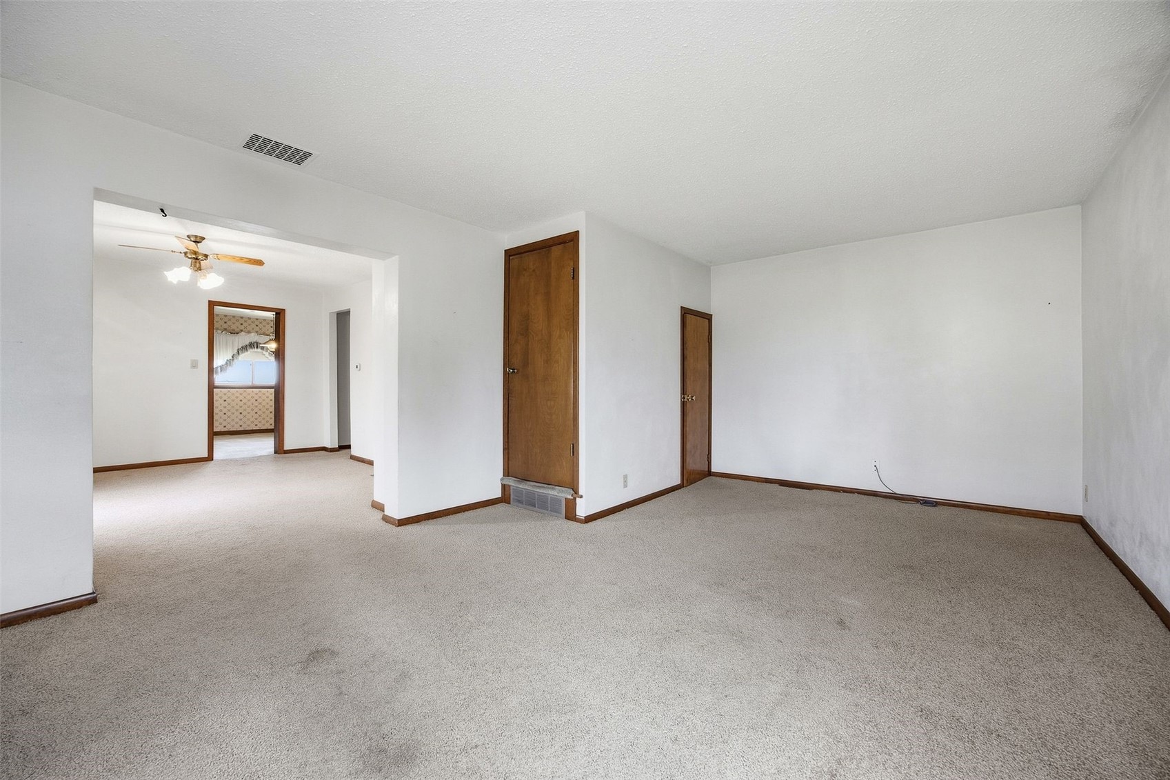 209 Johnson Street Norway IA 52318