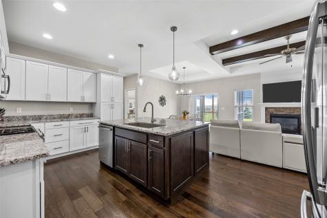 1315 E Tartan Drive North Liberty IA 52317