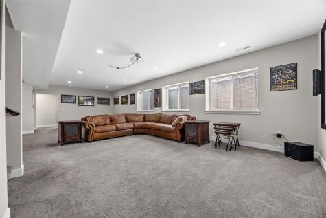 1315 E Tartan Drive North Liberty IA 52317