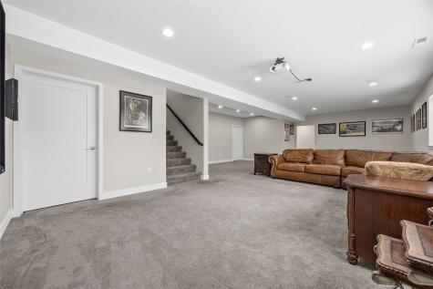1315 E Tartan Drive North Liberty IA 52317
