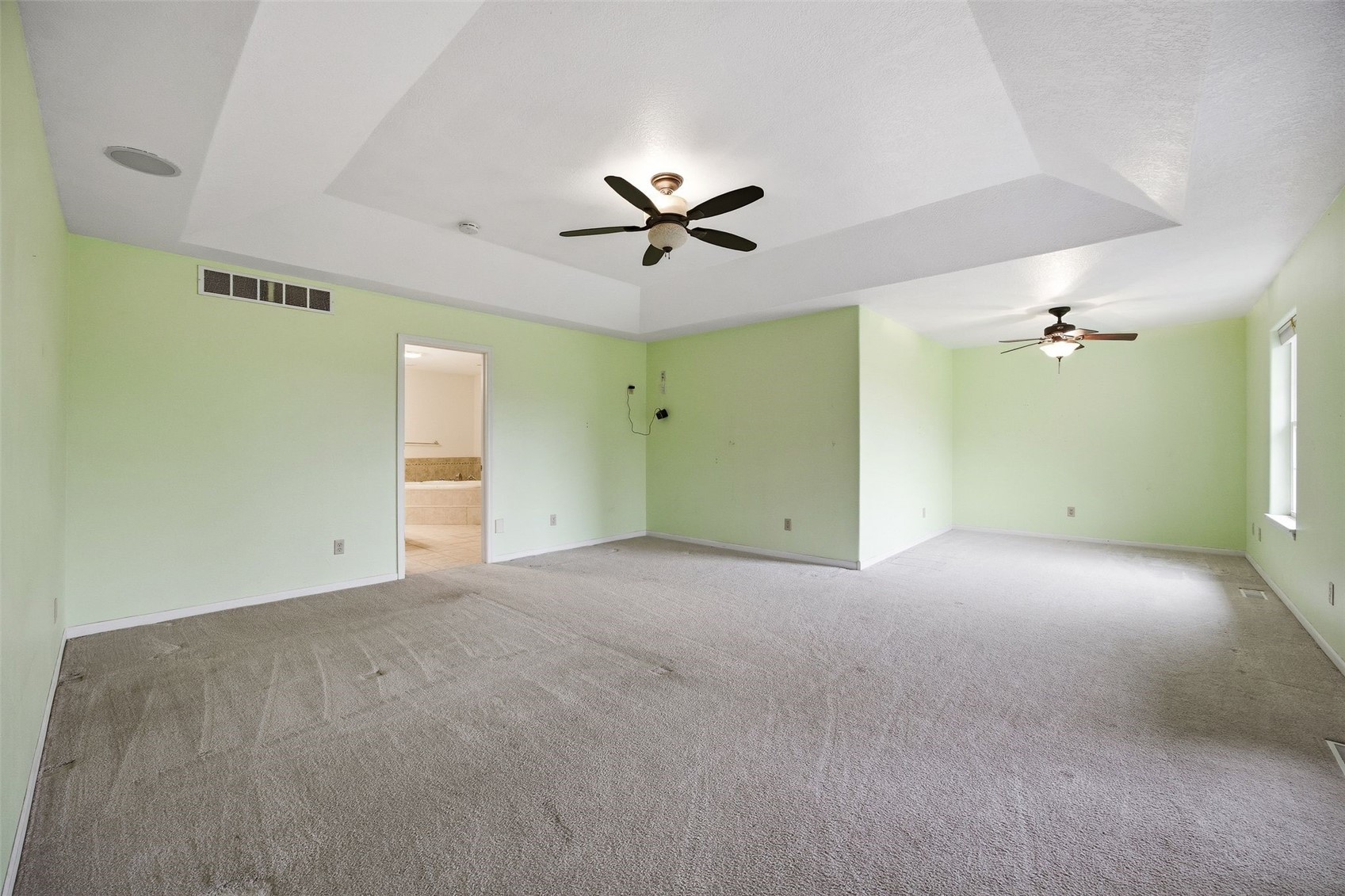 3386 64th Street Palo IA 52324