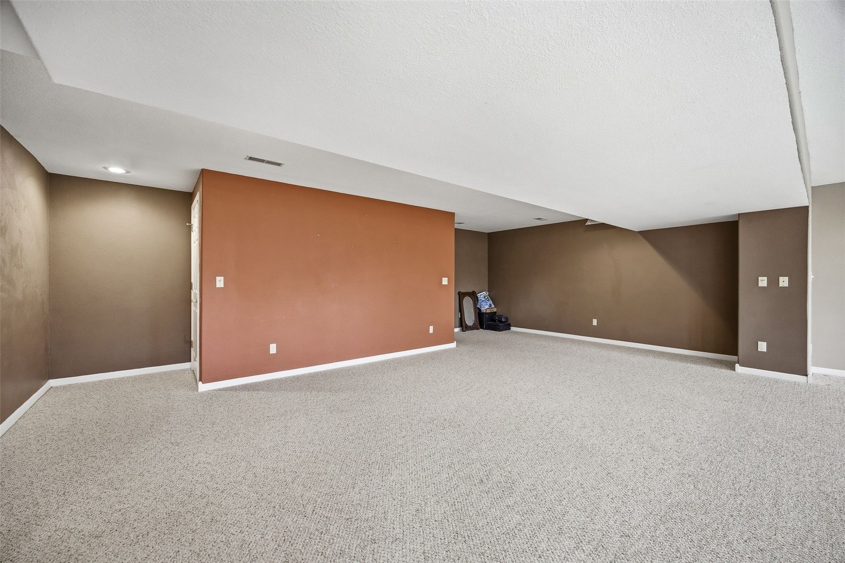 3386 64th Street Palo IA 52324