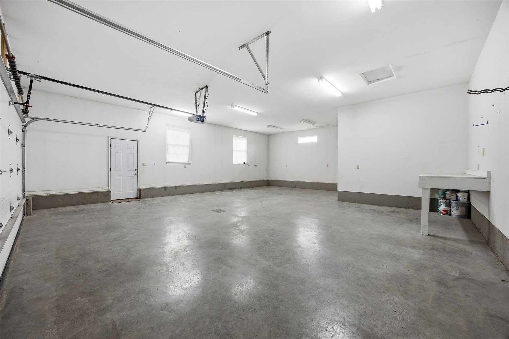 3386 64th Street Palo IA 52324
