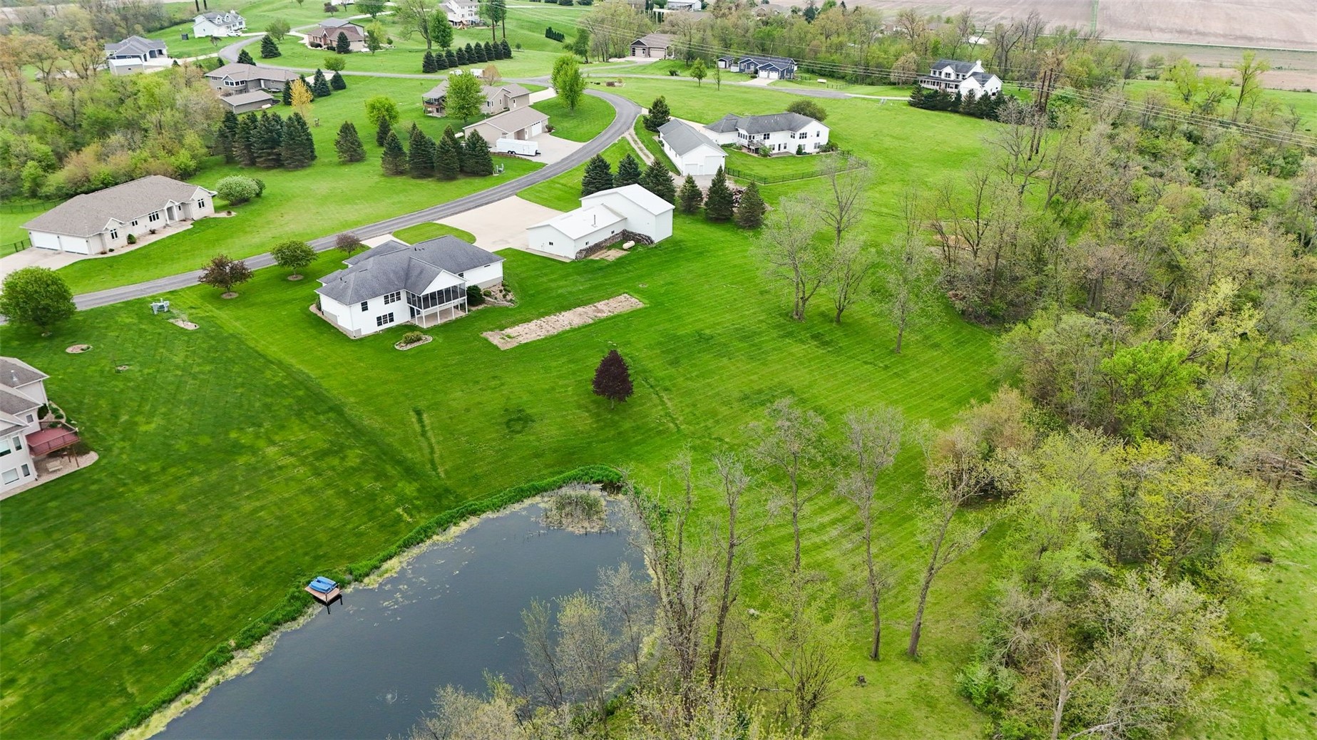 3386 64th Street Palo IA 52324