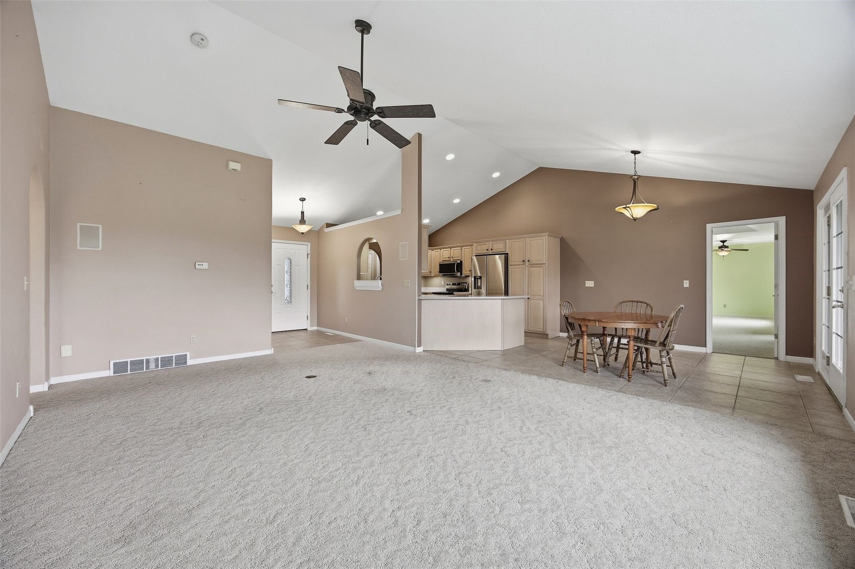 3386 64th Street Palo IA 52324