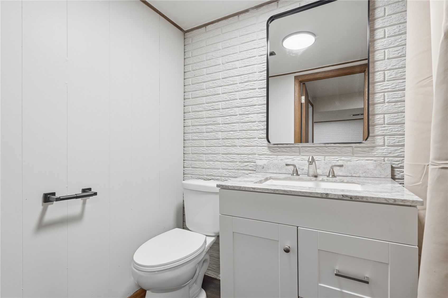 2033 Coldstream Avenue NE Cedar Rapids IA 52402