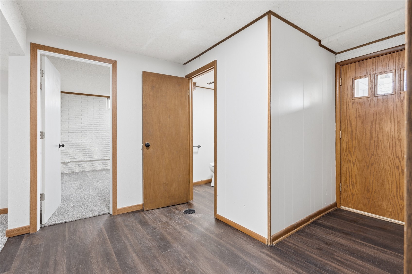 2033 Coldstream Avenue NE Cedar Rapids IA 52402