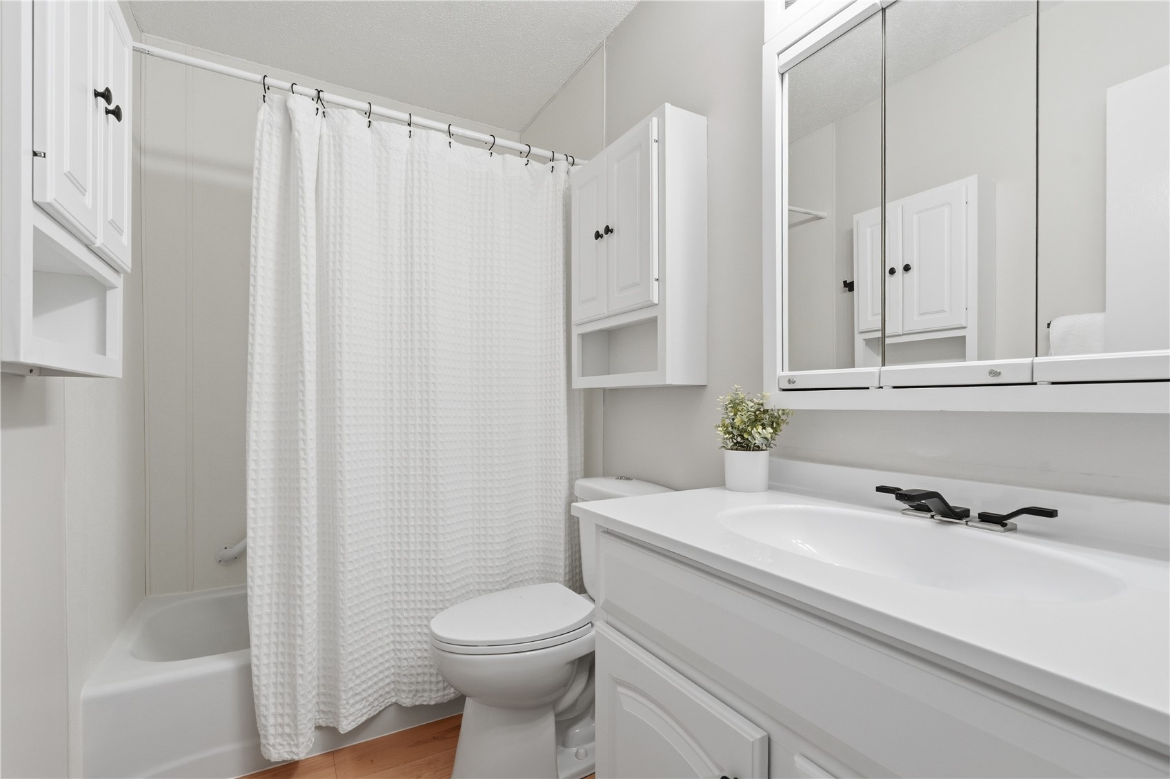 2033 Coldstream Avenue NE Cedar Rapids IA 52402