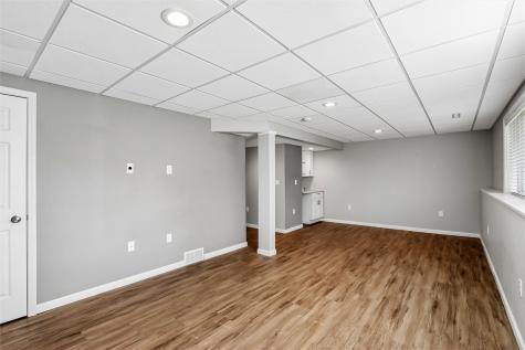 1332 Deer Run Drive NE Cedar Rapids IA 52402