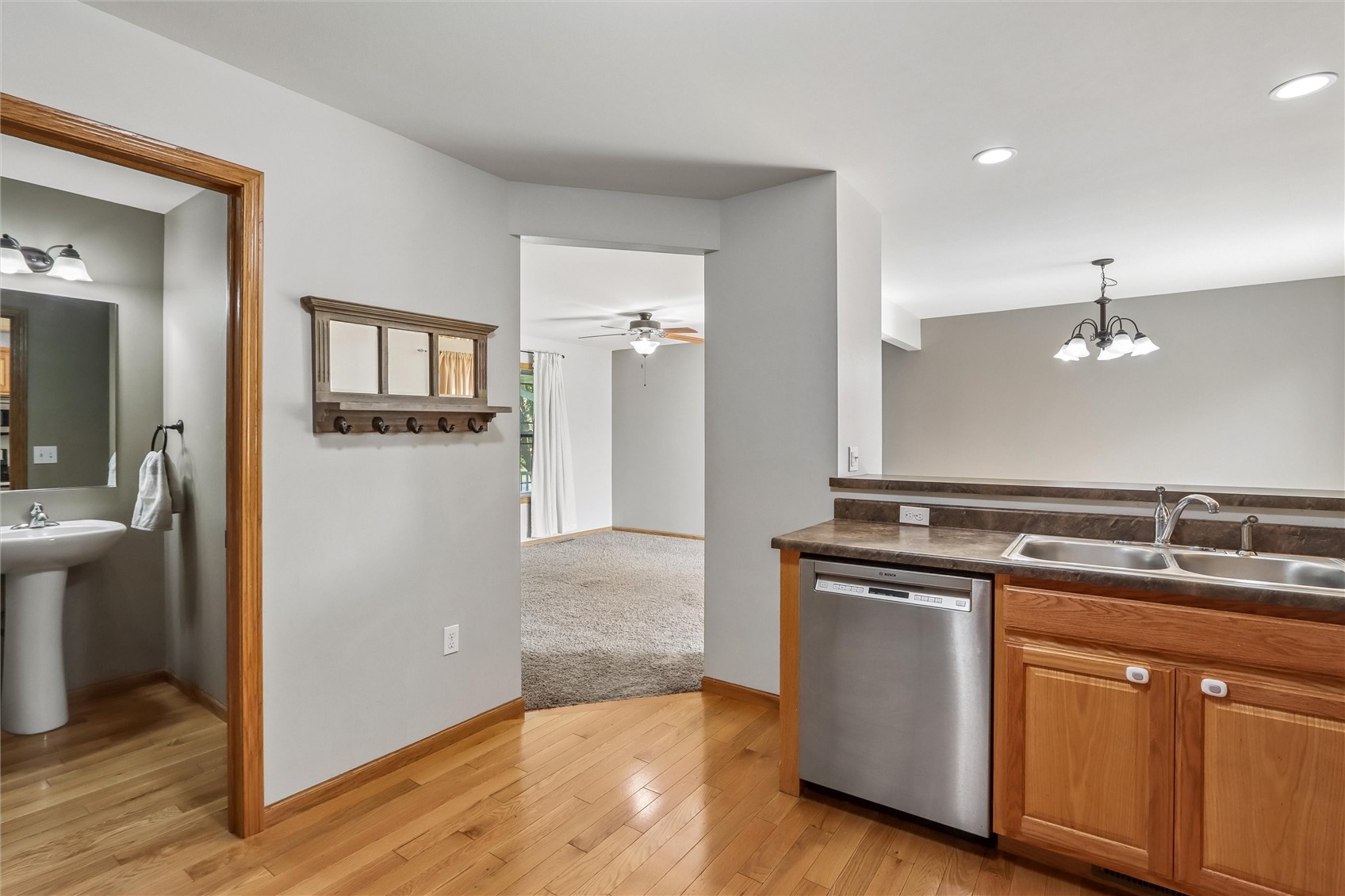 1332 Deer Run Drive NE Cedar Rapids IA 52402