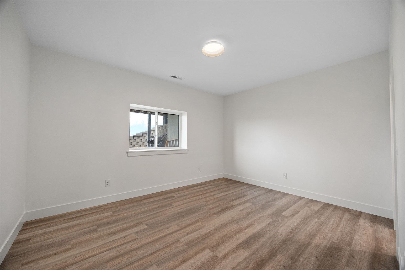 815 16th Avenue SW Mt Vernon IA 52314