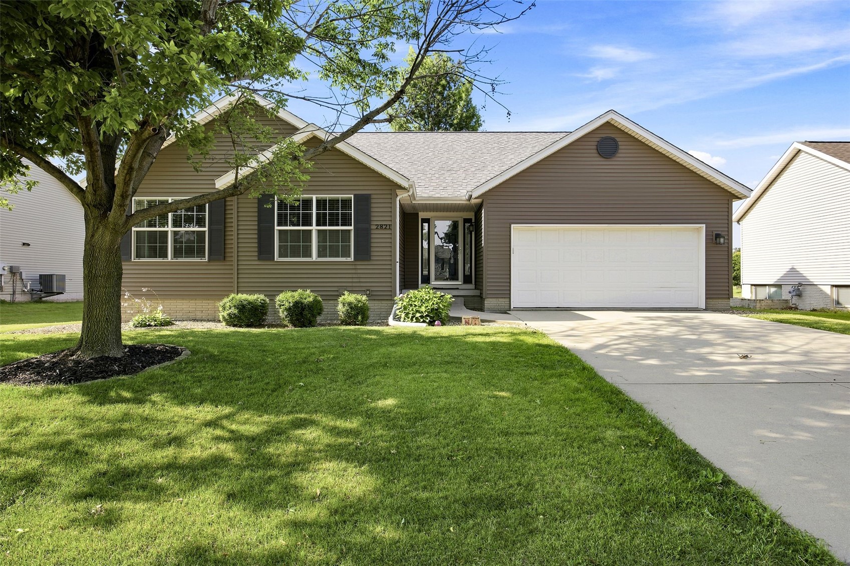 2821 28th Avenue SW Cedar Rapids IA 52404