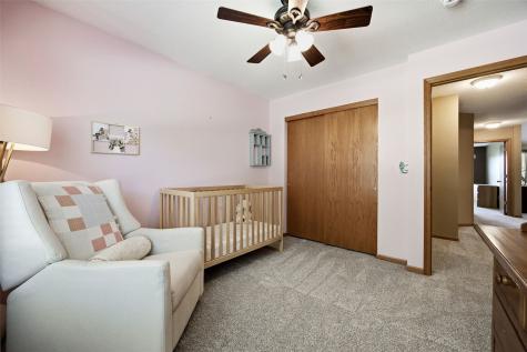 2821 28th Avenue SW Cedar Rapids IA 52404