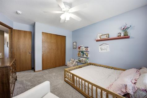 2821 28th Avenue SW Cedar Rapids IA 52404