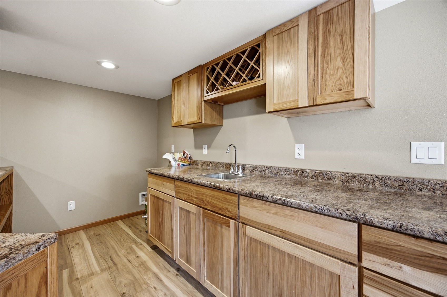 2821 28th Avenue SW Cedar Rapids IA 52404