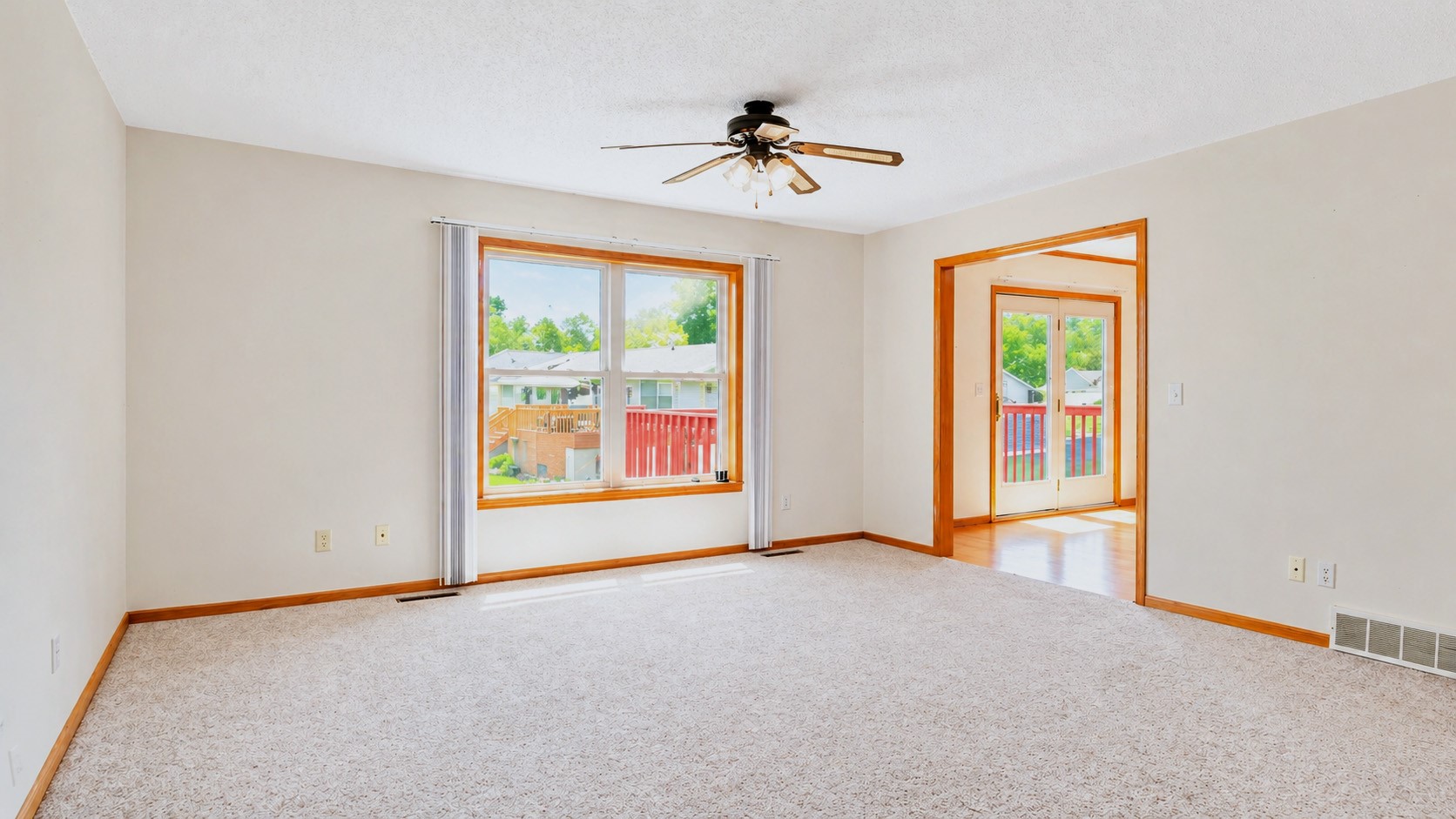 2416 C Street SW Cedar Rapids IA 52404
