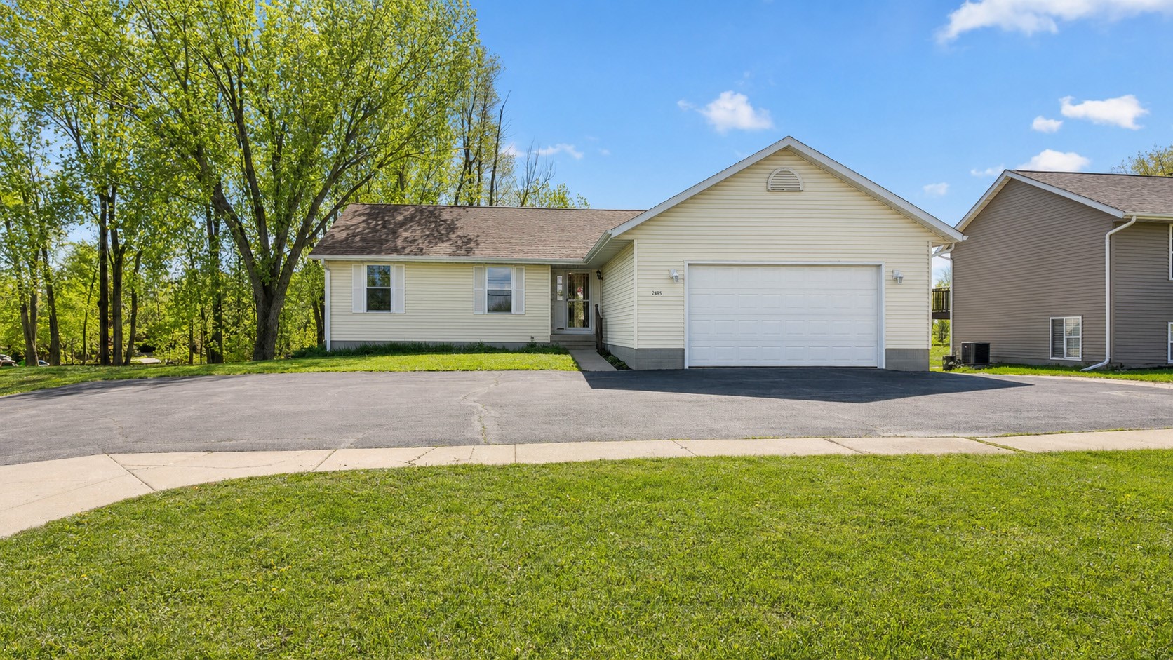 2416 C Street SW Cedar Rapids IA 52404