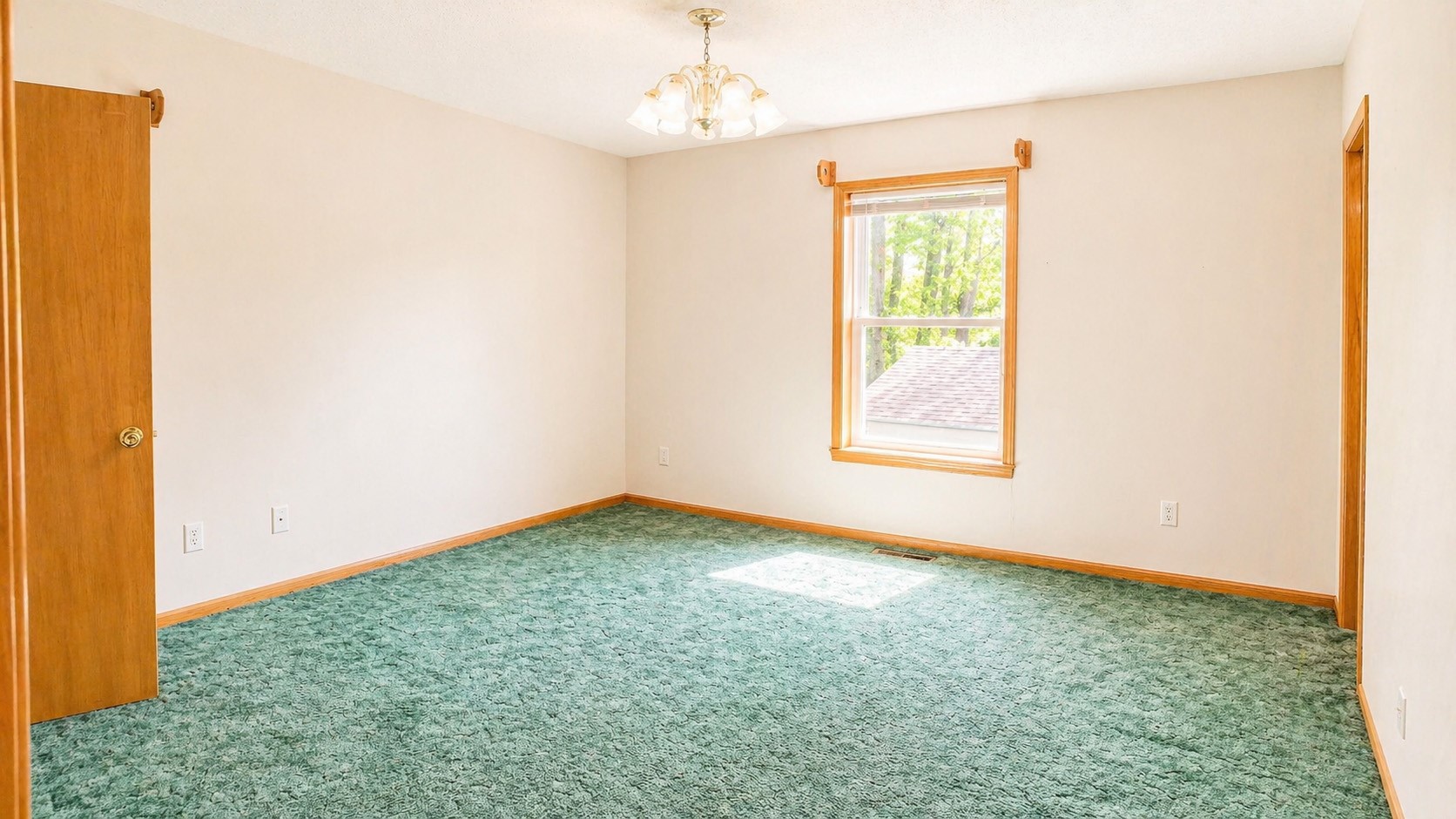 2416 C Street SW Cedar Rapids IA 52404