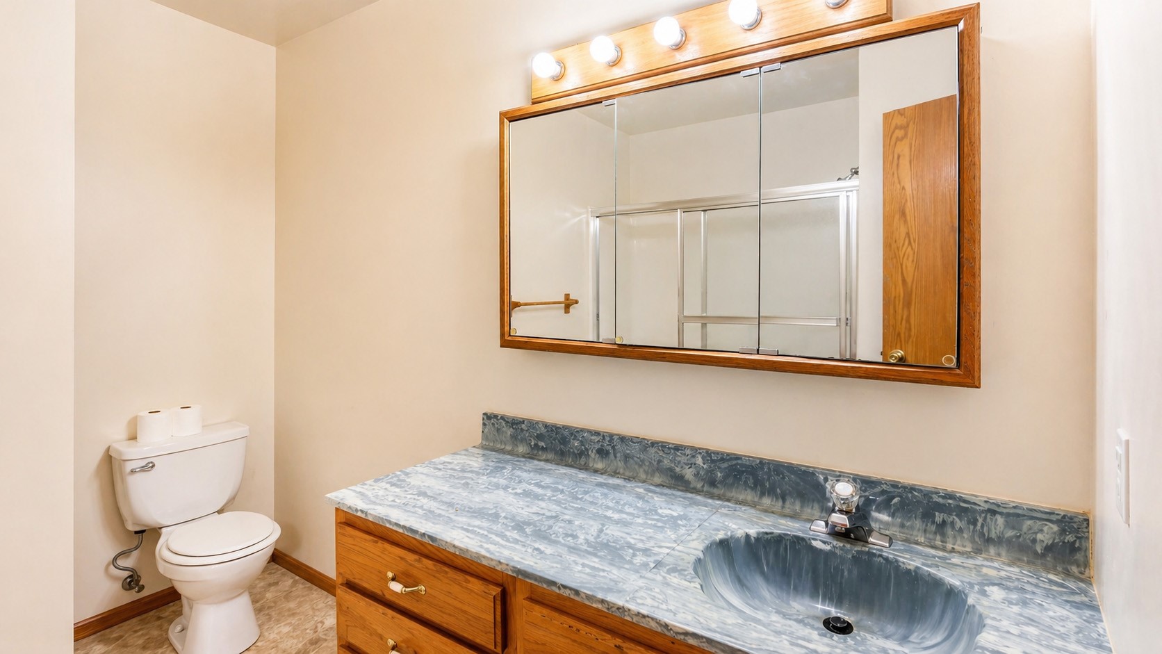 2416 C Street SW Cedar Rapids IA 52404