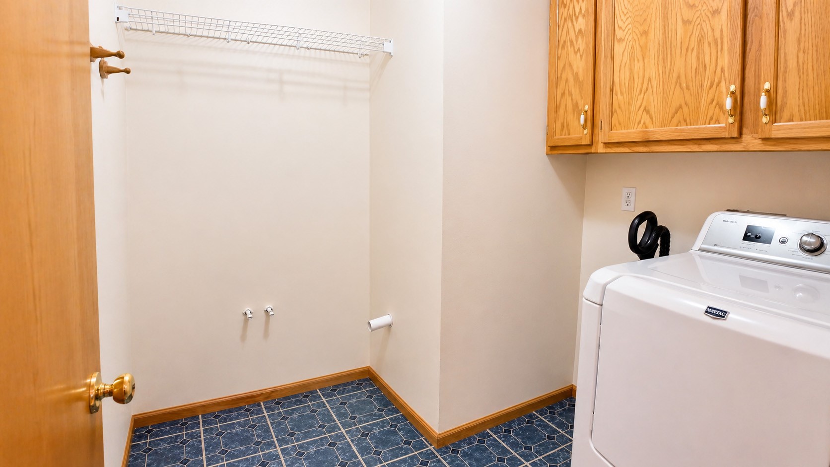 2416 C Street SW Cedar Rapids IA 52404