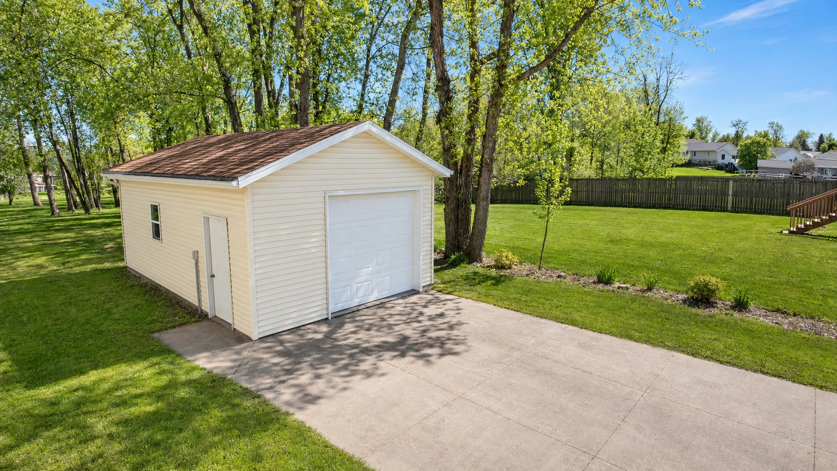 2416 C Street SW Cedar Rapids IA 52404