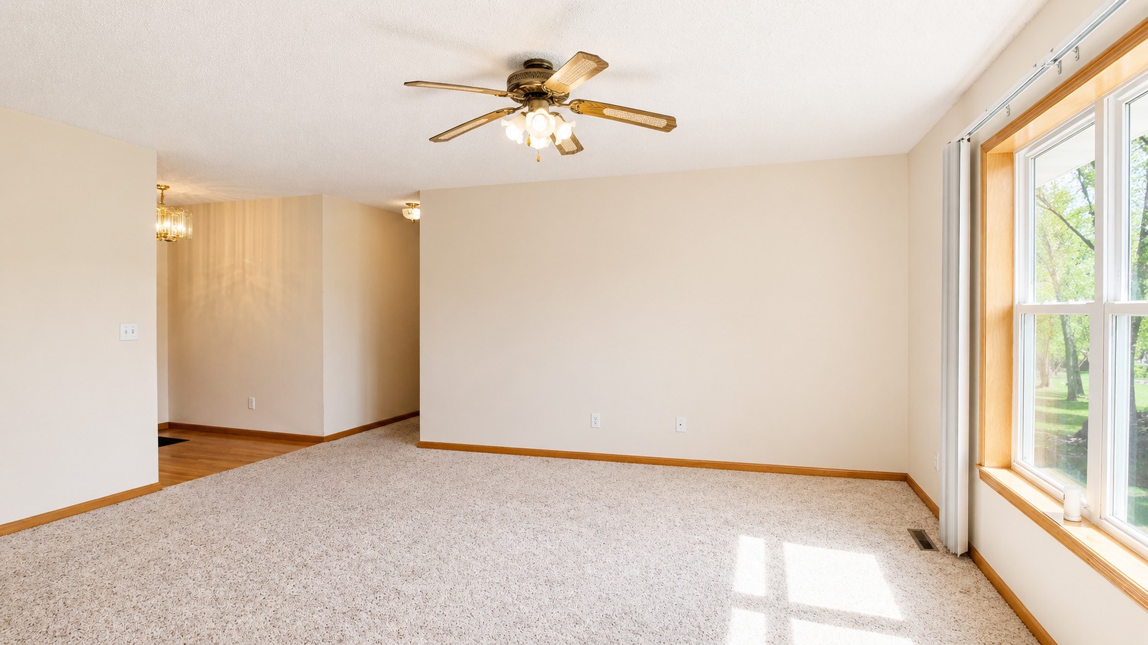 2416 C Street SW Cedar Rapids IA 52404