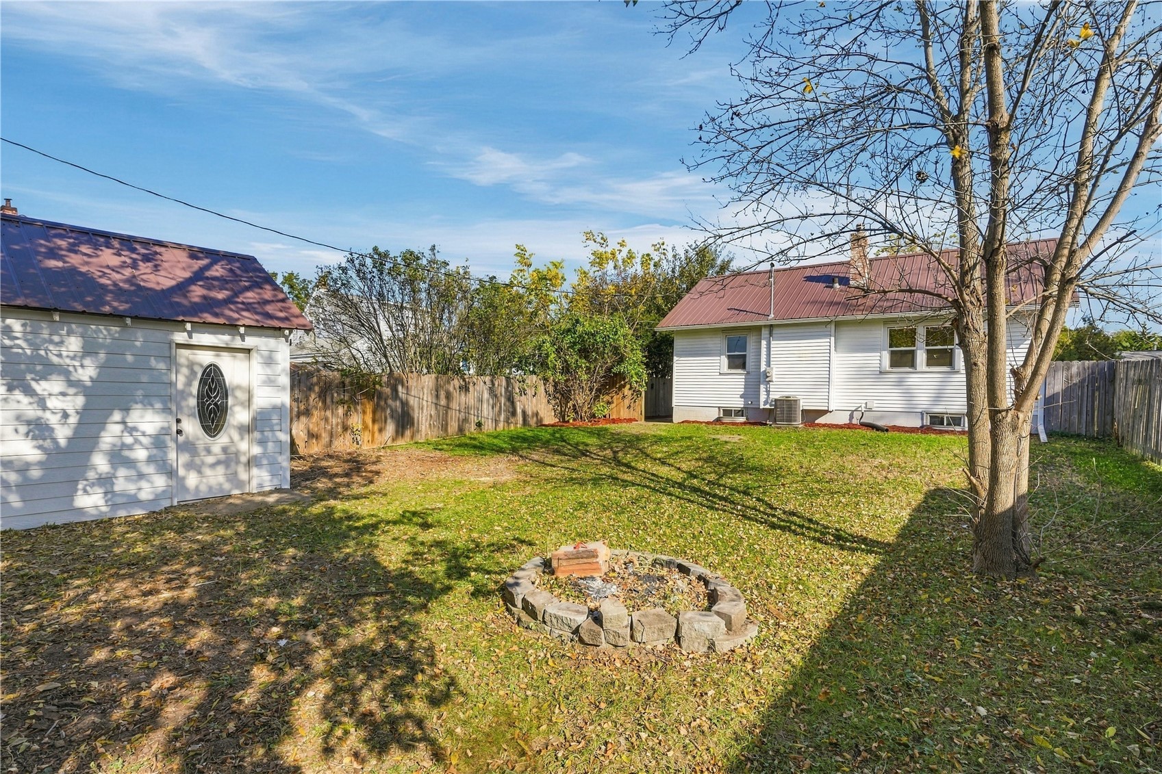 3120 E Avenue NE Cedar Rapids IA 52402