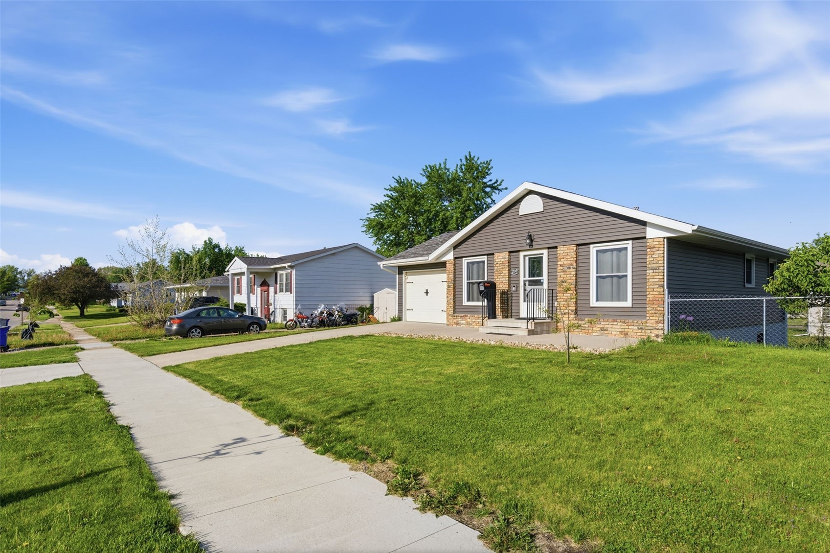 208 Atwood Drive SW Cedar Rapids IA 52404