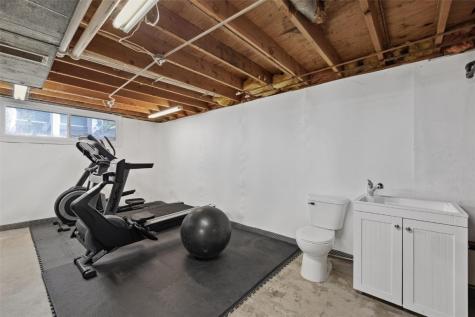4401 Lantern Court Marion IA 52302