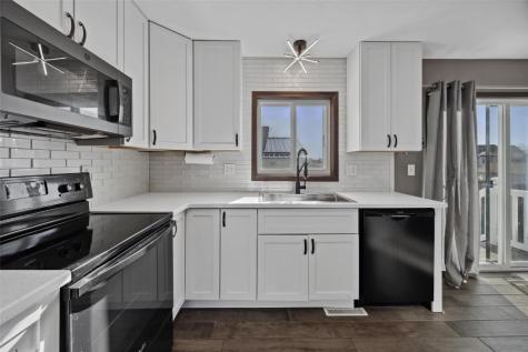 4401 Lantern Court Marion IA 52302