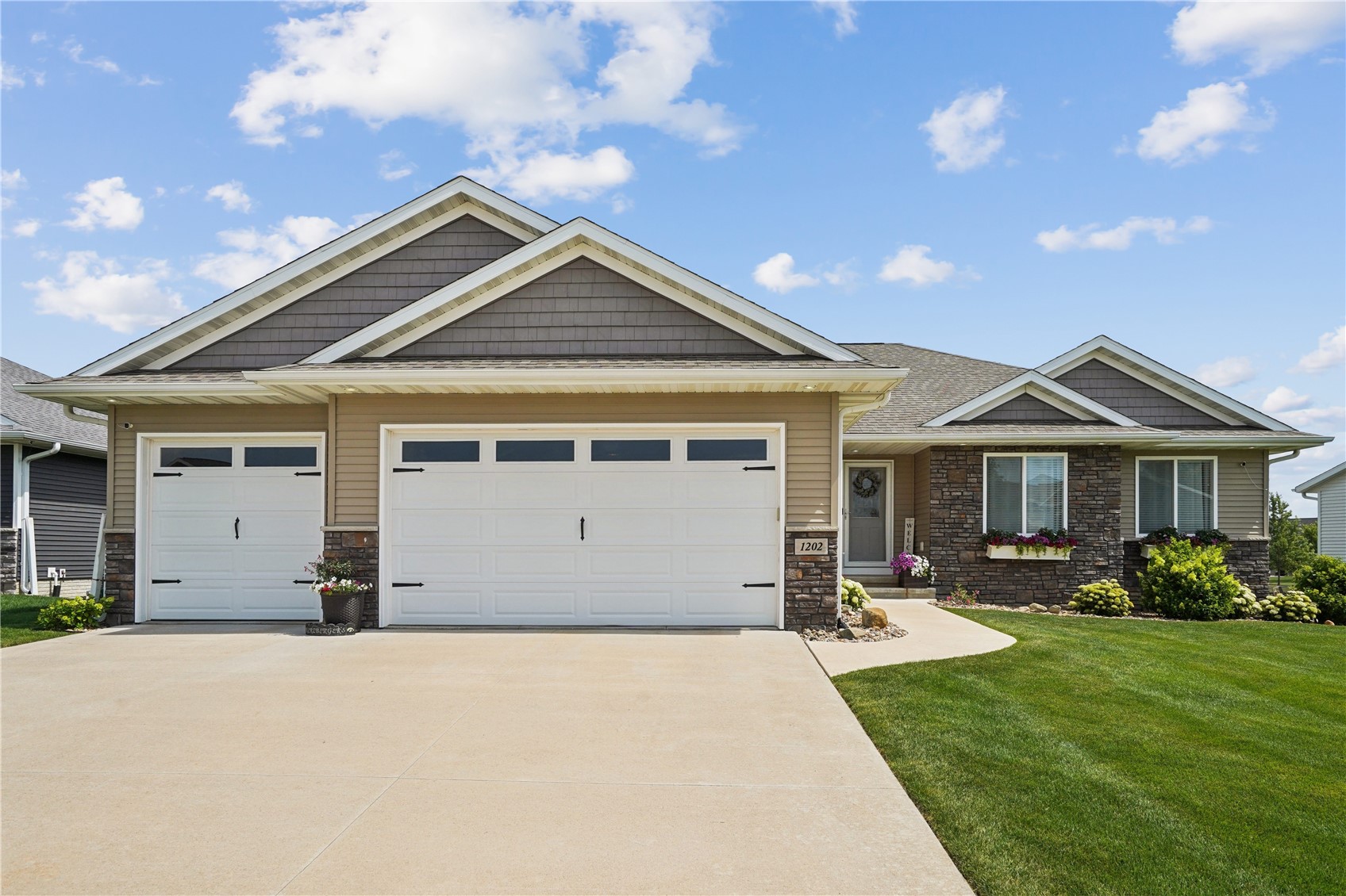 Marion IA, 1202 Cedar Springs Drive