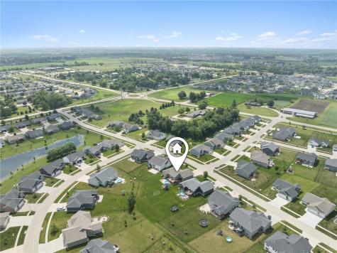 1202 Cedar Springs Drive Marion IA 52302