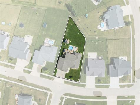 1202 Cedar Springs Drive Marion IA 52302