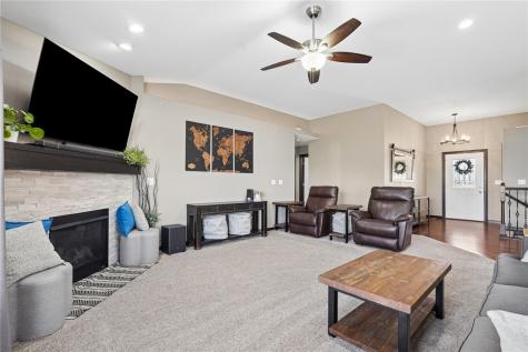 1202 Cedar Springs Drive Marion IA 52302