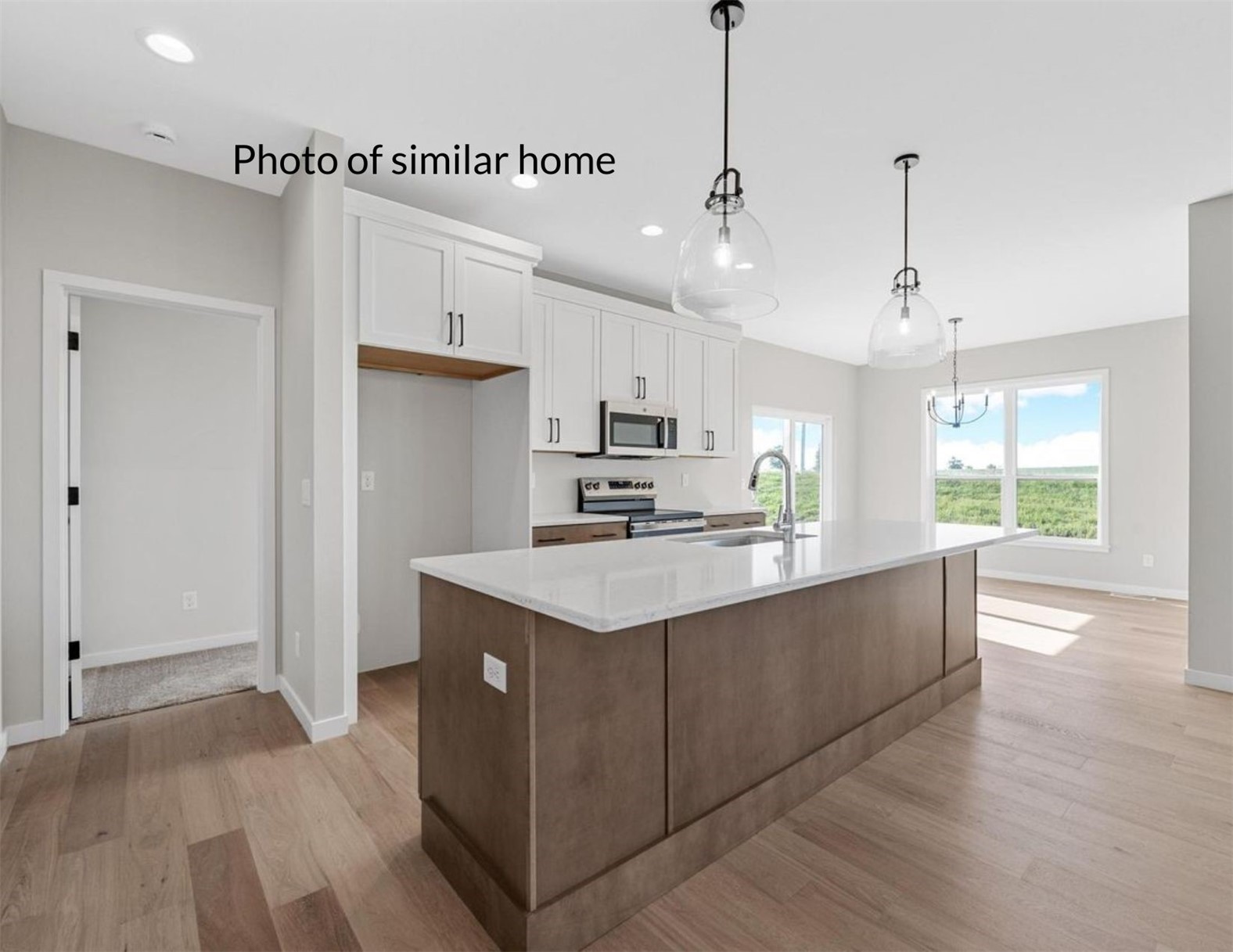 7515 Country Brook Drive NW Cedar Rapids IA 52405