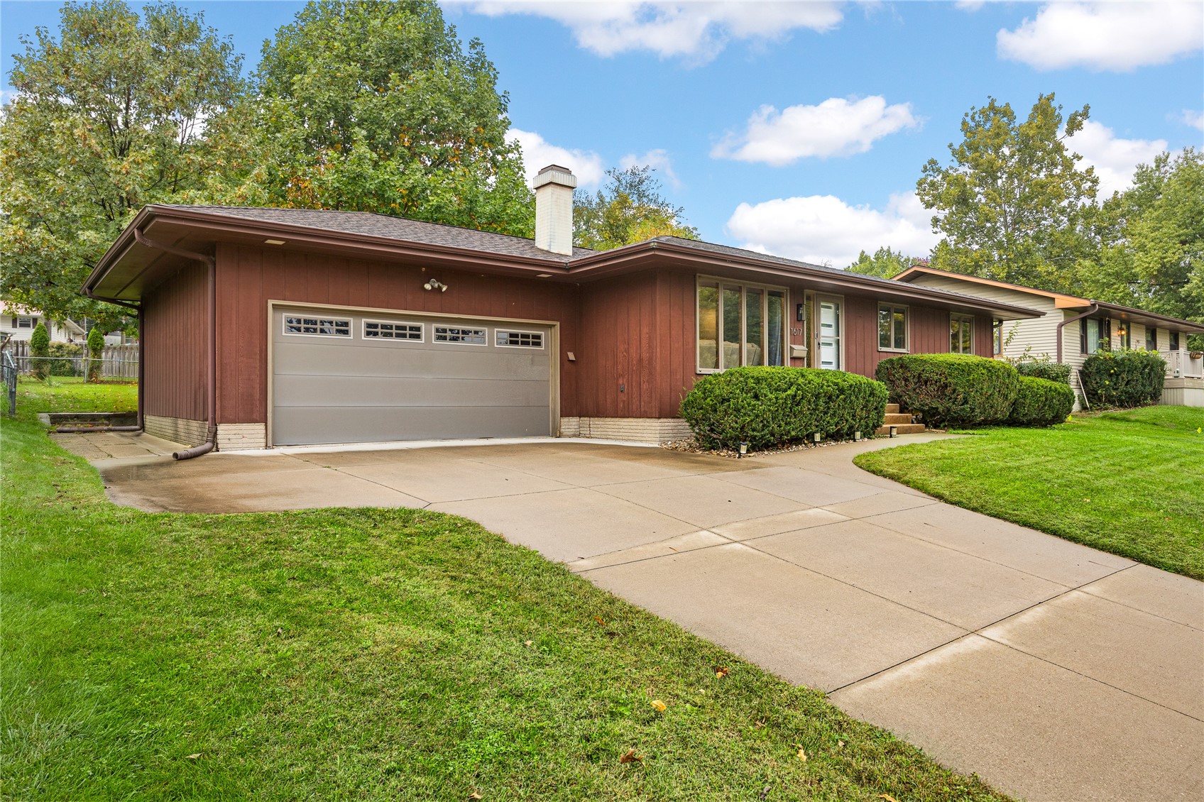 1617 Sierra Drive NE Cedar Rapids IA 52402