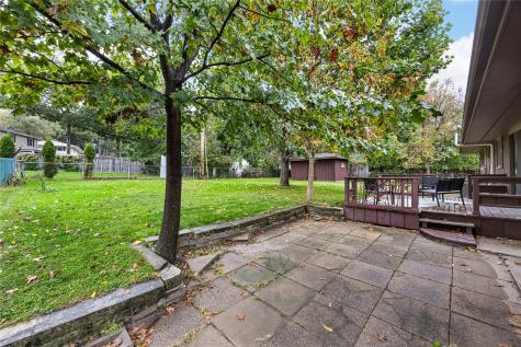 1617 Sierra Drive NE Cedar Rapids IA 52402
