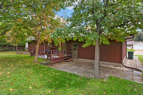 1617 Sierra Drive NE Cedar Rapids IA 52402