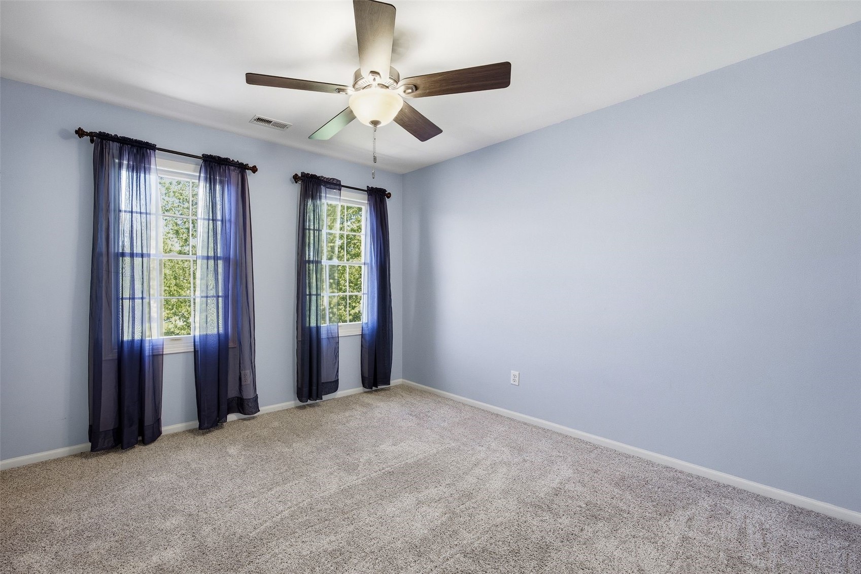 1217 Acacia Drive NE Cedar Rapids IA 52402
