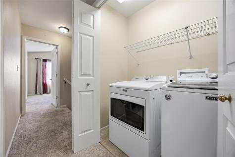 1217 Acacia Drive NE Cedar Rapids IA 52402