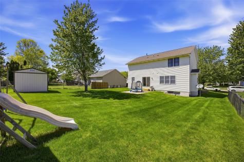 1217 Acacia Drive NE Cedar Rapids IA 52402