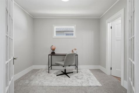 916 Daniels NE Cedar Rapids IA 52402