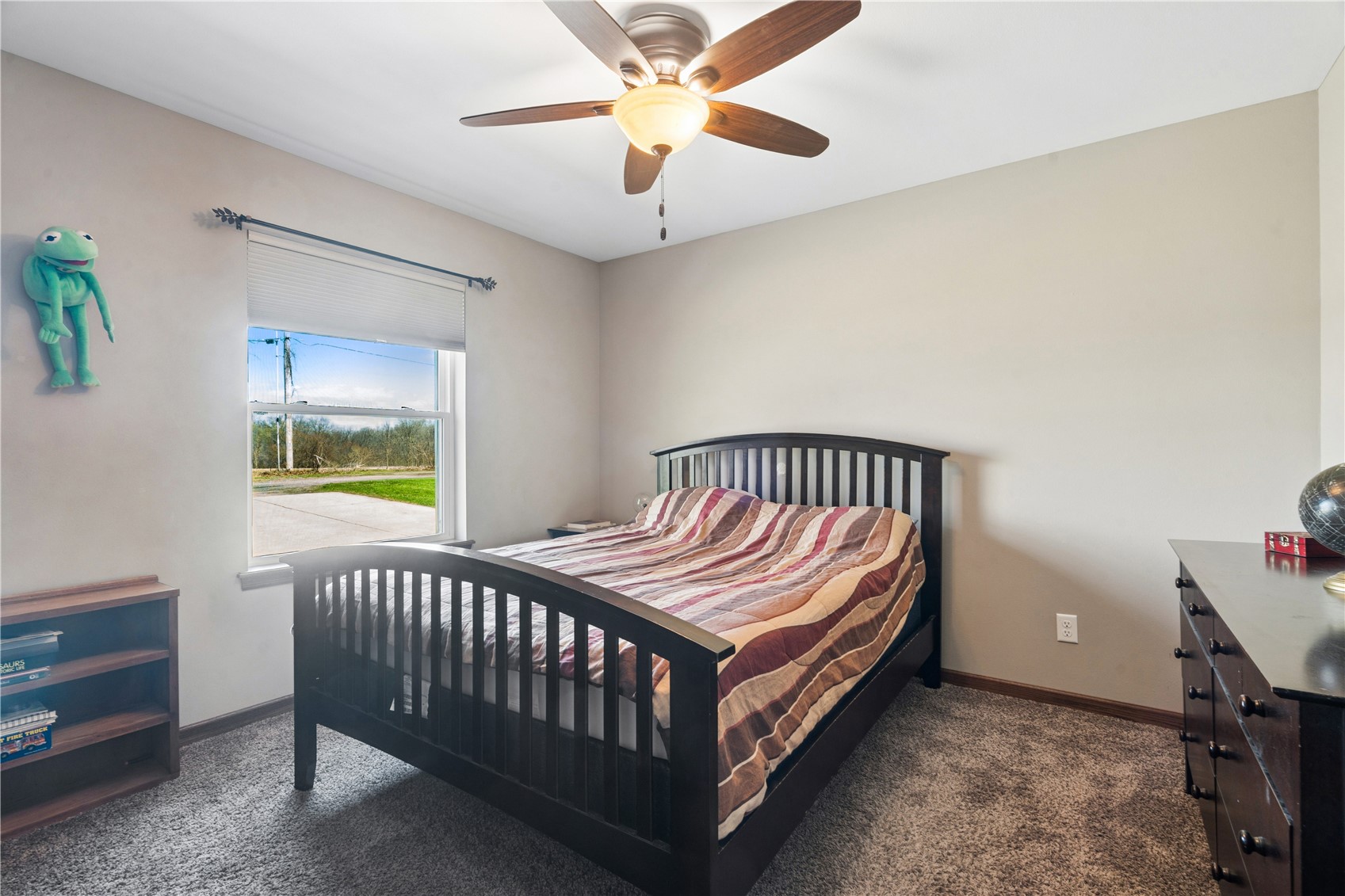 2425 Kenway Boulevard SW Cedar Rapids IA 52404