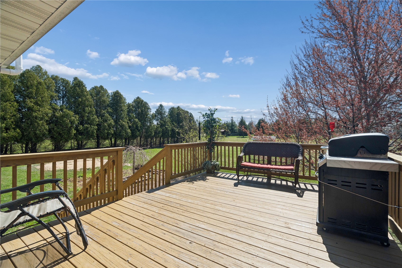 2425 Kenway Boulevard SW Cedar Rapids IA 52404