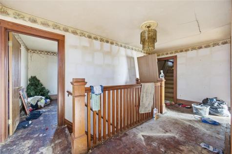 2292 Highway V18 Clutier IA 52217