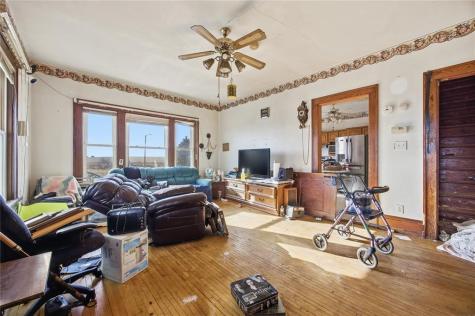 2292 Highway V18 Clutier IA 52217