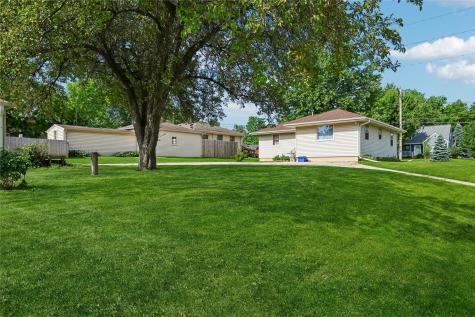 467 18th Street NW Cedar Rapids IA 52405
