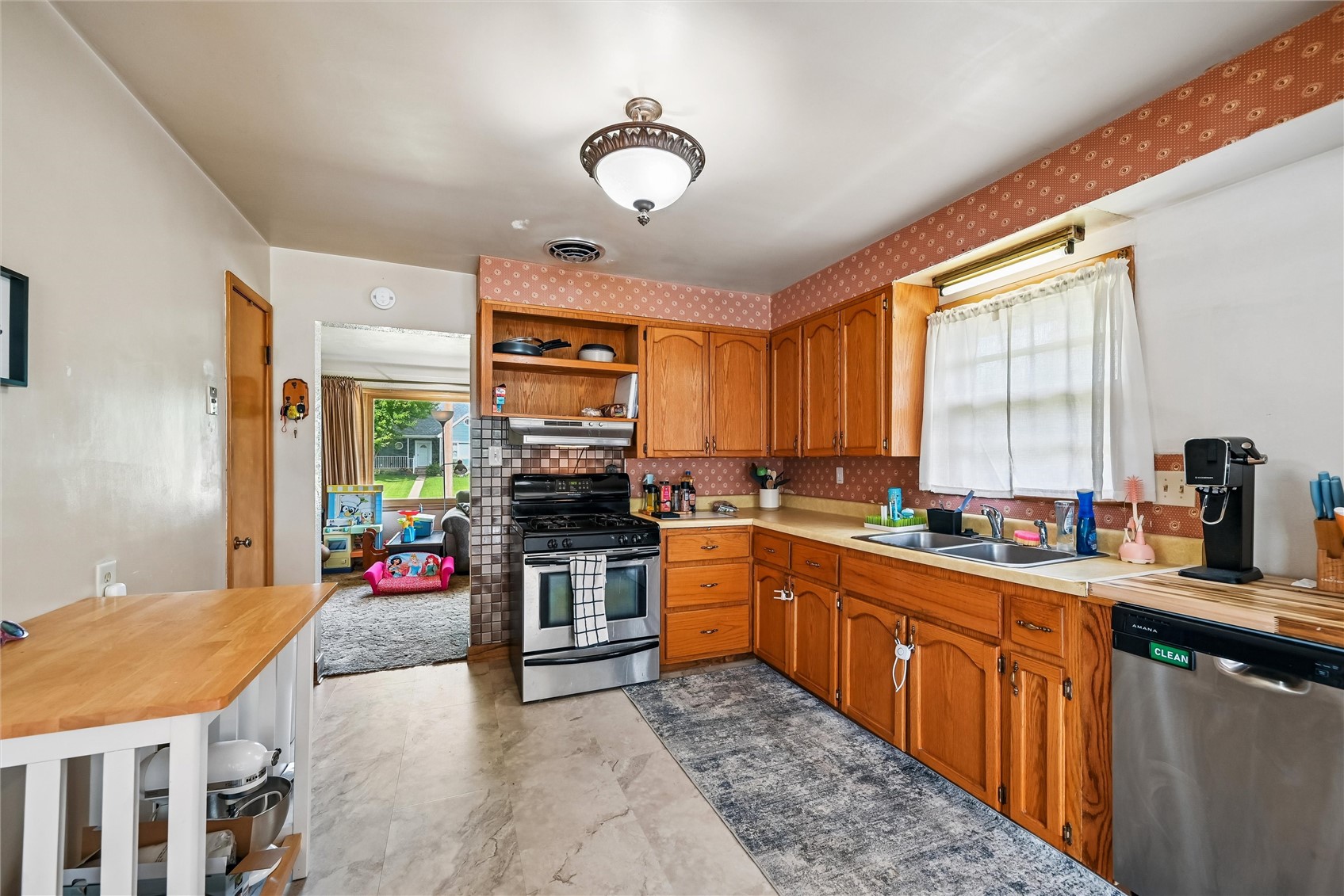 467 18th Street NW Cedar Rapids IA 52405