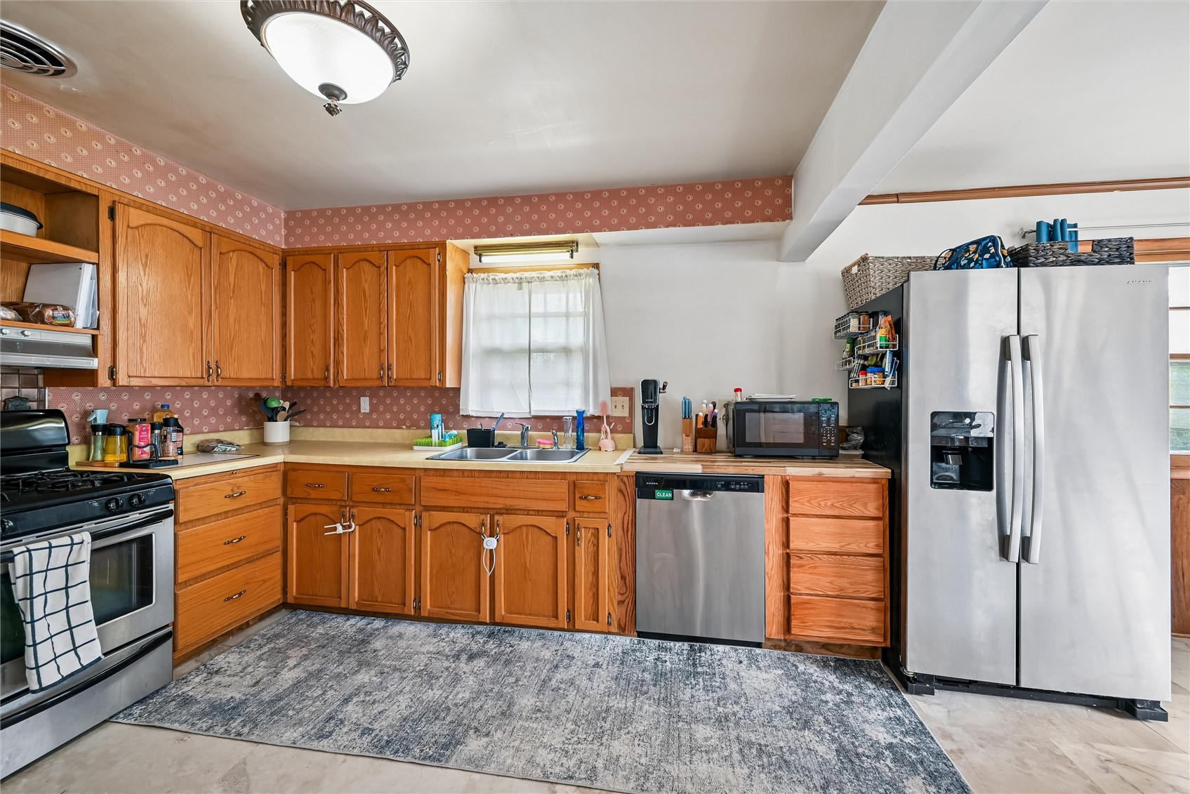 467 18th Street NW Cedar Rapids IA 52405