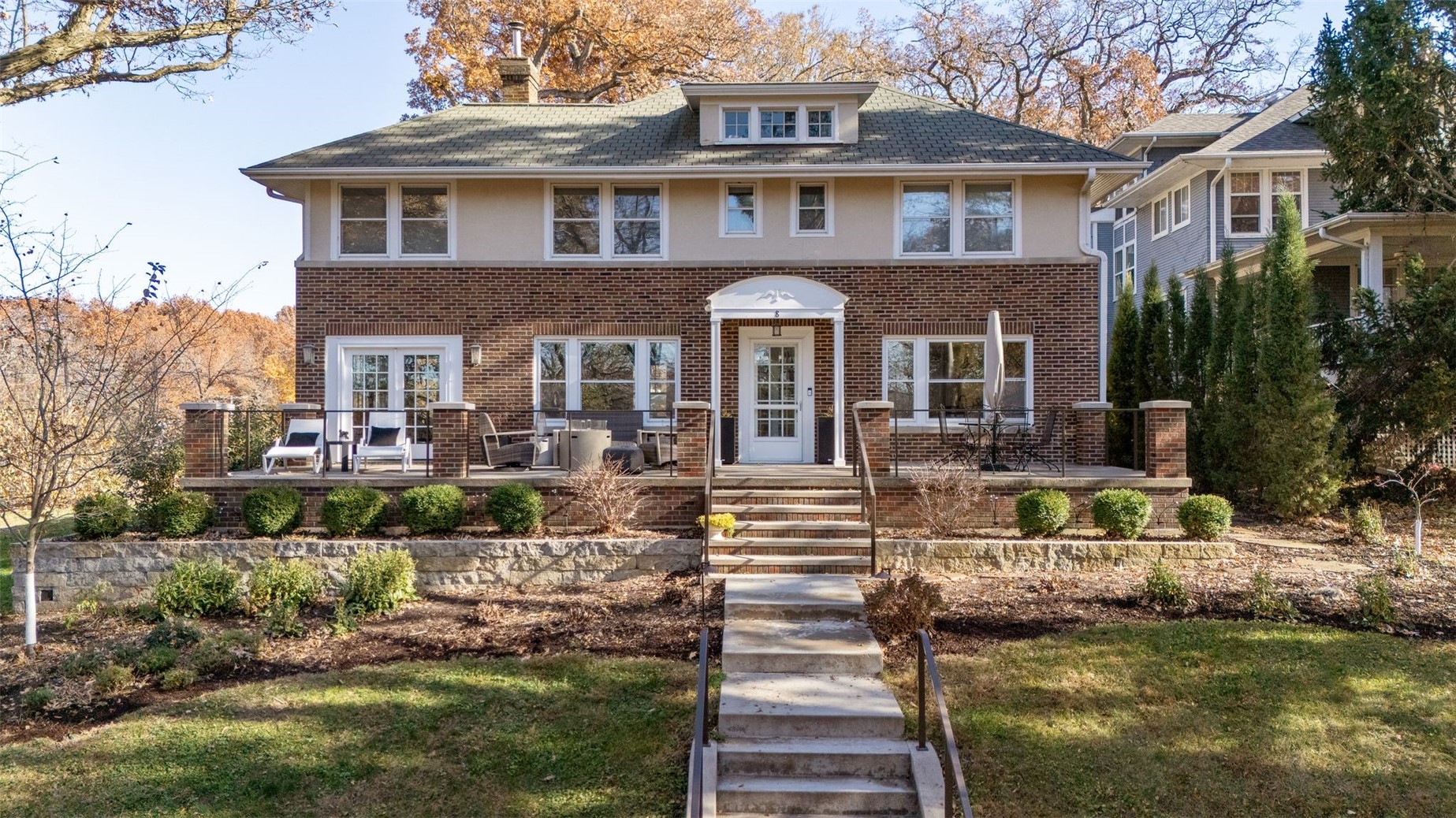 8 Bella Vista Iowa City IA 52245